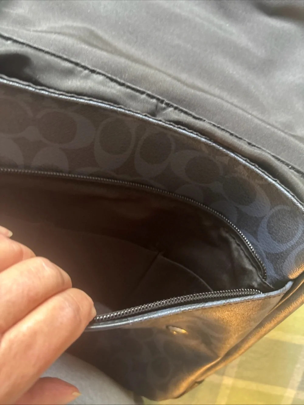 Coach Men’s Black Signature Stripe Messenger Bag